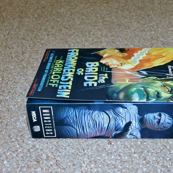 2023 NECA Universal Monsters 7" Ultimate Bride of Frankenstein MIB Brand New - Picture 7 of 10